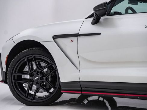 Used 2026 Aston Martin DBX 707 AWD/4WD image 14