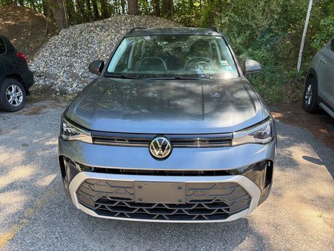 Used 2025 Volkswagen Taos S AWD/4WD image 6