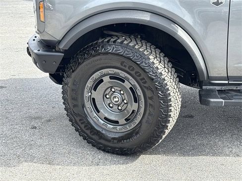 Used 2024 Ford Bronco Big Bend image 44