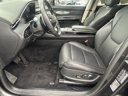 Used 2025 Genesis GV70 2.5T image 11