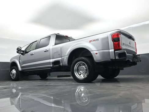 Certified 2024 Ford F450 Lariat w/ Lariat Ultimate Package AWD/4WD image 55