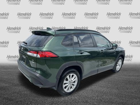 Certified 2022 Toyota Corolla Cross LE AWD/4WD image 10