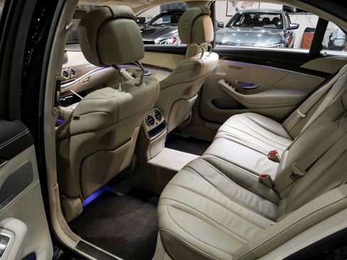 Used 2015 Mercedes-Benz S 550 Sedan image 39