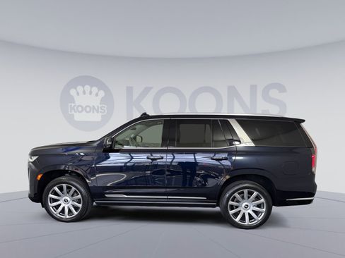 Used 2021 Cadillac Escalade Premium Luxury Platinum w/ Heavy-Duty Trailer Package image 2