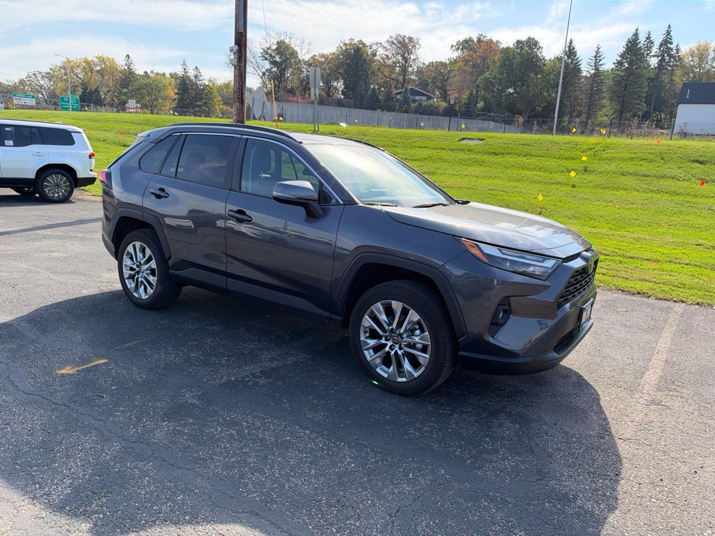 Used 2025 Toyota RAV4 XLE Premium w/ Weather Package AWD/4WD image 13