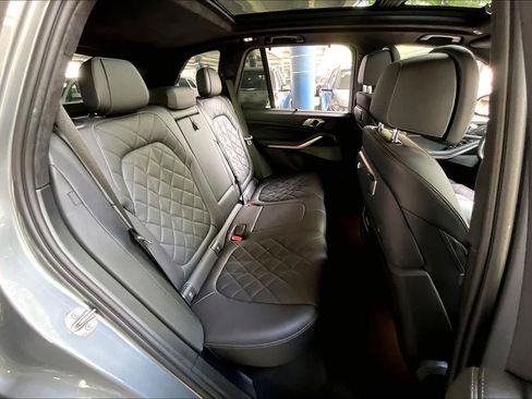 Used 2024 BMW X5 xDrive40i w/ Executive Package AWD/4WD image 20