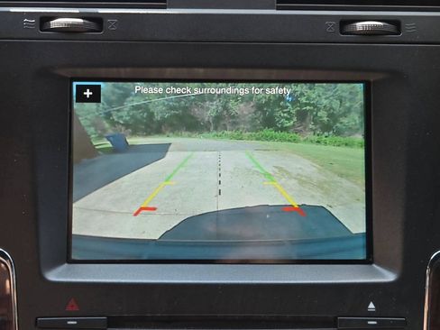 Used 2017 Lincoln Navigator L Select RWD image 18