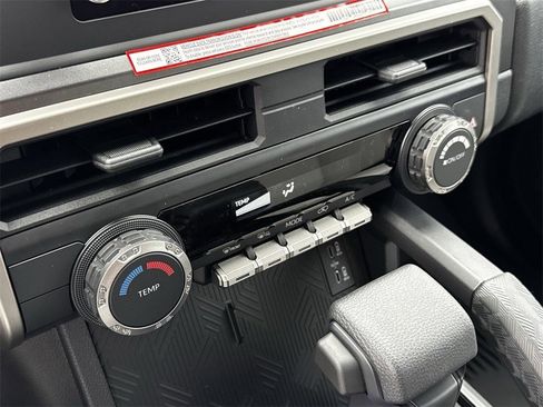 Used 2026 Toyota 4Runner SR5 image 18