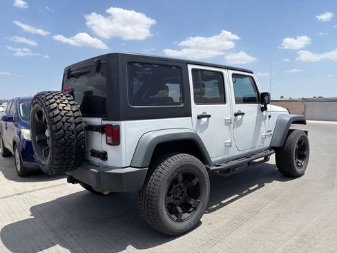 Used 2018 Jeep Wrangler Unlimited Sport w/ Max Tow Package AWD/4WD image 2