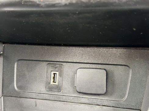 Used 2019 Ford Escape SEL image 30