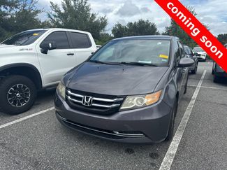 Used 2016 Honda Odyssey SE image 1