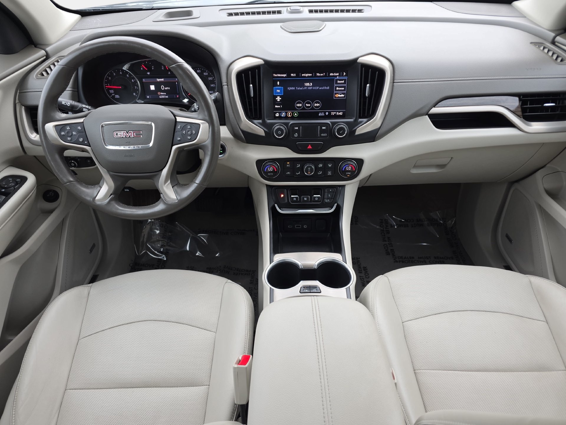 Used 2020 GMC Terrain Denali w/ Denali Premium Package FWD image 9