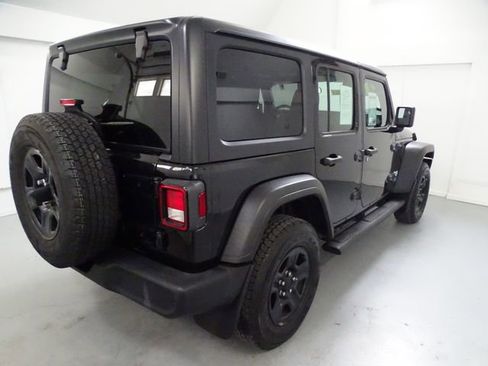 Used 2021 Jeep Wrangler Unlimited Sport image 20