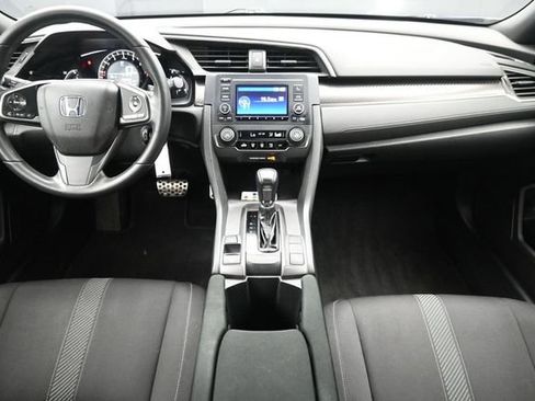 Used 2018 Honda Civic Sport image 19