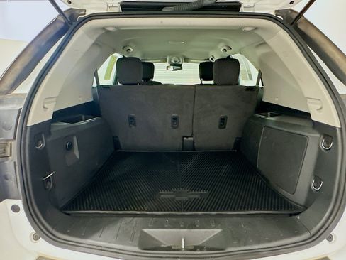 Used 2017 Chevrolet Equinox LS FWD image 29