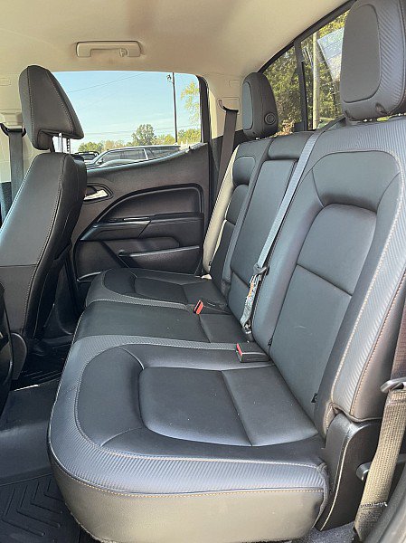 Used 2021 GMC Canyon AT4 w/ Driver Alert Package AWD/4WD image 16
