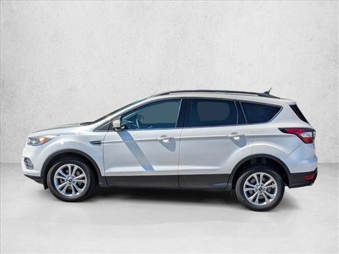 Used 2018 Ford Escape SEL FWD image 9