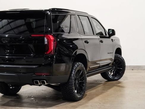Used 2026 GMC Yukon Denali w/ Sun & Power Step Package AWD/4WD image 29