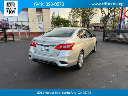 Used 2018 Nissan Sentra S image 4