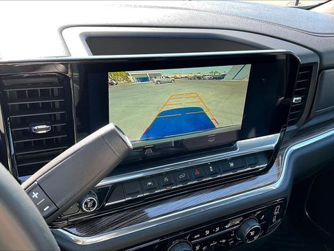 Certified 2025 Chevrolet Silverado 1500 LT image 23