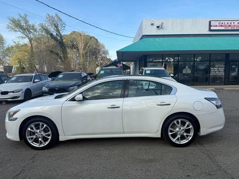 Used 2014 Nissan Maxima 3.5 SV w/ Premium Package image 10