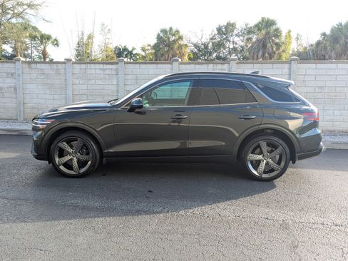 Used 2025 Genesis GV70 3.5T Sport w/ Sport Prestige Package image 2