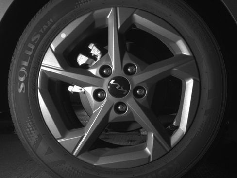 Used 2025 Kia K4 LXS image 15