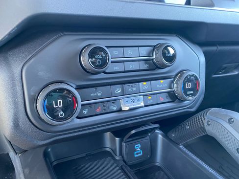 New 2025 Ford Bronco Raptor image 30