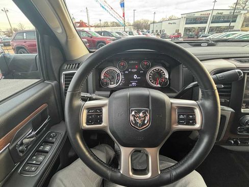 Used 2015 RAM 2500 Laramie image 19