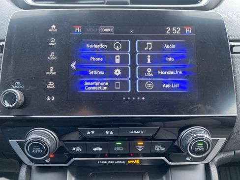 Used 2022 Honda CR-V Touring image 4