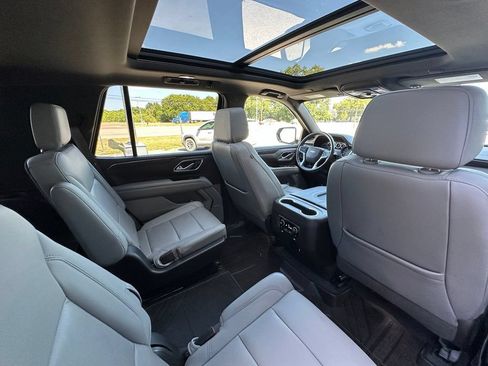Used 2021 Chevrolet Tahoe LT w/ LT Signature Package AWD/4WD image 24