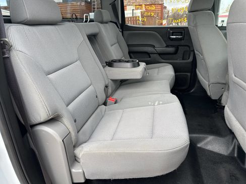 Used 2017 Chevrolet Silverado 3500 W/T image 40