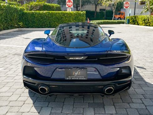 Used 2023 McLaren GT image 21