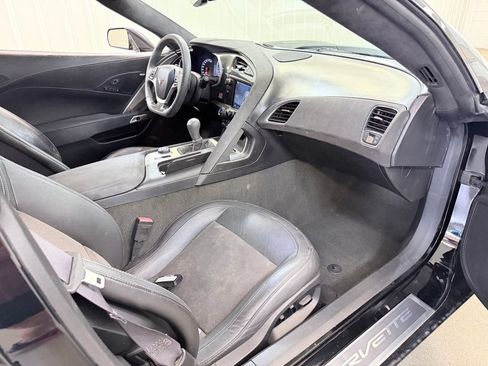 Used 2016 Chevrolet Corvette Stingray Convertible w/ 3LT Preferred Equipment Group RWD image 18