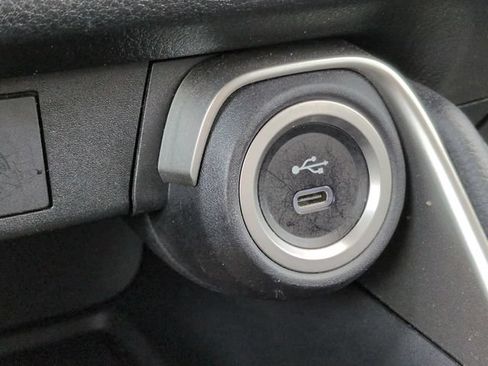 Certified 2024 Toyota Grand Highlander FWD image 21