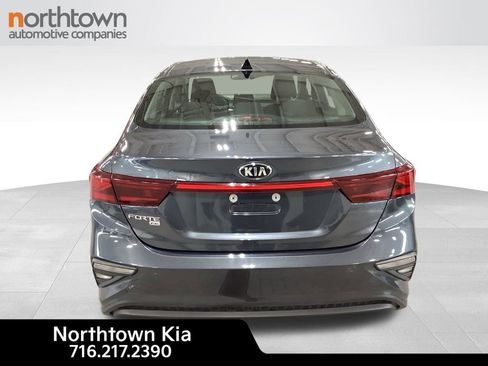 Certified 2019 Kia Forte Sedan image 7
