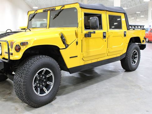 Used 2000 HUMMER H1 4-Door Open Top AWD/4WD image 21