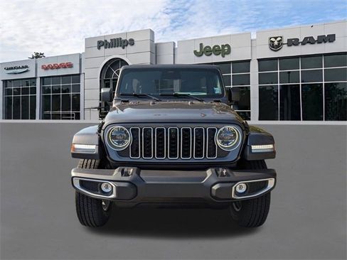 New 2026 Jeep Wrangler Sahara image 9
