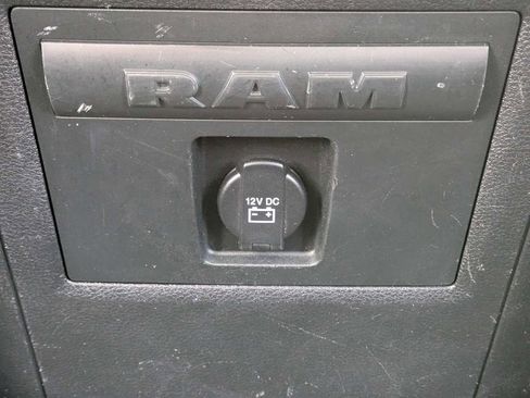 Used 2018 RAM 1500 Big Horn AWD/4WD image 16