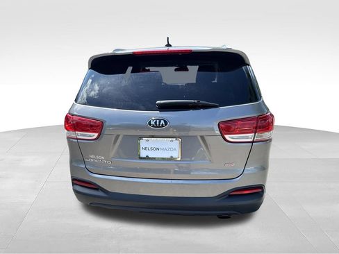 Used 2016 Kia Sorento AWD image 6