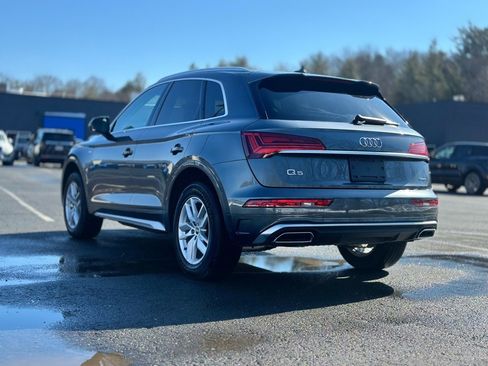Used 2023 Audi Q5 2.0T Premium w/ Convenience Package image 4