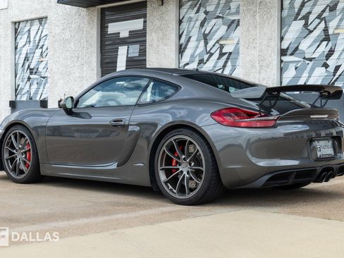 Used 2016 Porsche Cayman GT4 RWD image 10