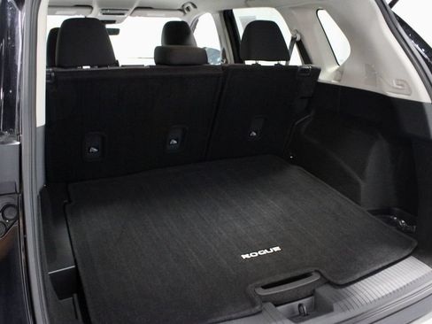 Certified 2023 Nissan Rogue SV AWD/4WD image 14
