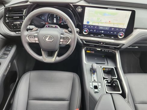 Certified 2026 Lexus TX 350 AWD w/ Technology Package image 27