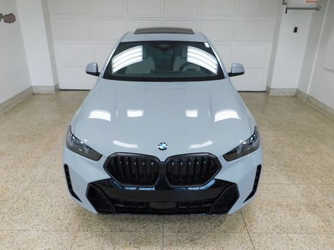Used 2024 BMW X6 xDrive40i AWD/4WD image 10