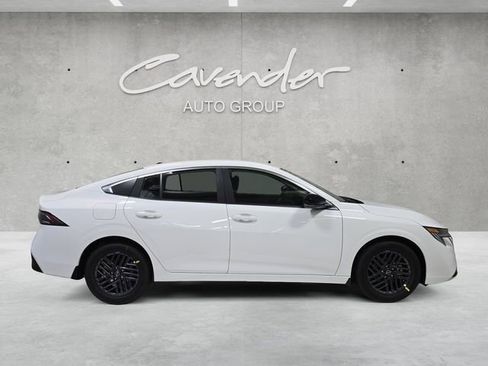 New 2026 Nissan Sentra SV image 17