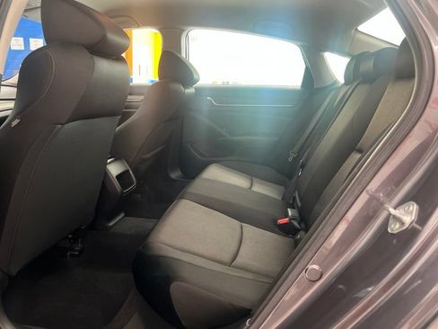Used 2022 Honda Accord LX image 15