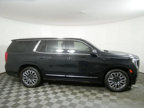 Used 2024 GMC Yukon Denali Ultimate image 2