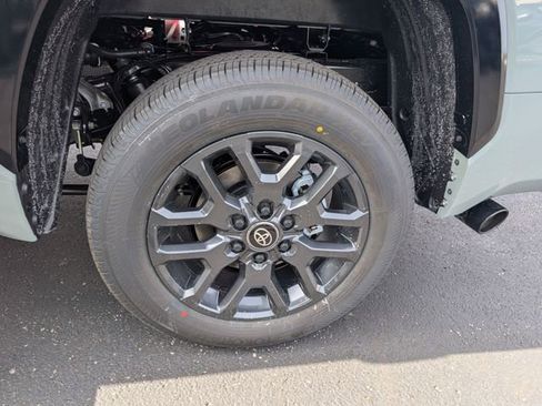 New 2026 Toyota Tundra Platinum AWD/4WD image 25