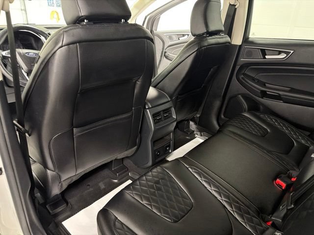 Used 2023 Ford Edge Titanium w/ Class II Trailer Tow Package AWD/4WD image 28